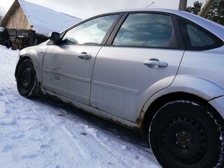 2007 Ford Focus II, серебристый, 220000 рублей, вид 3