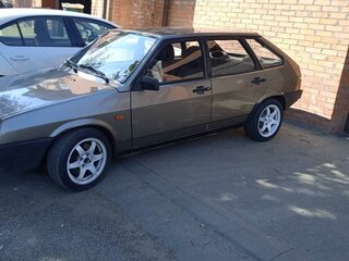 2002 Lada (ВАЗ) 2109, серебристый, 400000 рублей, вид 3