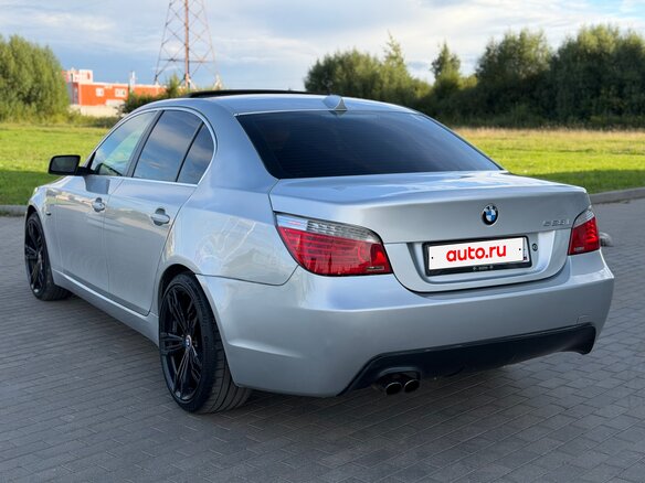 2008 BMW 5 серии 528i V (E60/E61) Рестайлинг, серый - вид 5
