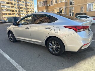2019 Hyundai Solaris II, серебристый, 1450000 рублей, вид 5