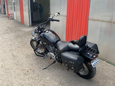 1994 Honda VT 1100, чёрный, 400000 рублей, вид 2