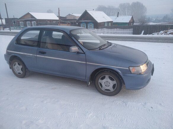 1993 Toyota Corolla II IV (L40), серый - вид 3