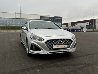 2018 Hyundai Sonata VII (LF) Рестайлинг, серый, 2170000 рублей, вид 5