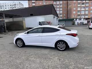 2014 Hyundai Elantra V (MD) Рестайлинг, белый, 1300000 рублей, вид 5