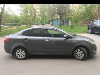 2012 Kia Rio 5-speed III, серый, 850000 рублей, вид 2