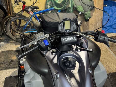 2010 Yamaha Venture, серый, 850000 рублей, вид 4