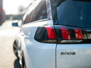 2018 Peugeot 5008 II, белый, 2150000 рублей, вид 5