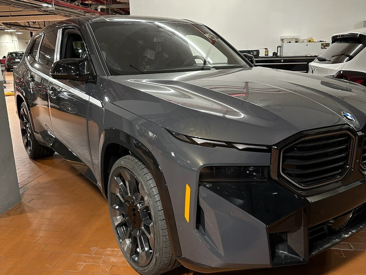 Открыть фотографии: BMW XM