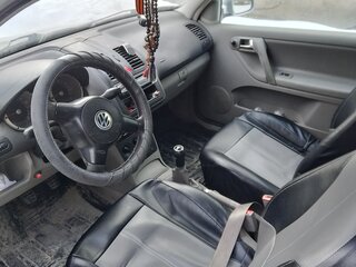 2000 Volkswagen Polo III Рестайлинг, серебристый, 180000 рублей, вид 4