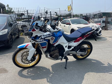 2019 Honda CRF 1000L Africa Twin, белый, 1435000 рублей, вид 4