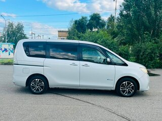2014 Nissan Serena IV (C26), серый, 1379000 рублей, вид 5