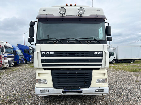 2004 DAF XF 95, белый, 3100000 рублей, вид 5