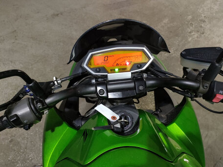 2012 Kawasaki Z 1000, зелёный, 750000 рублей, вид 5