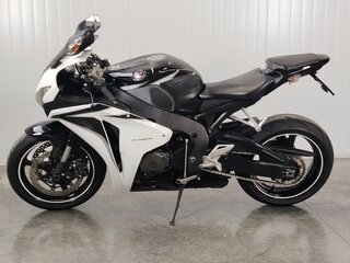 2010 Honda CBR 1000 RR/RA Fireblade, чёрный, 629000 рублей, вид 5