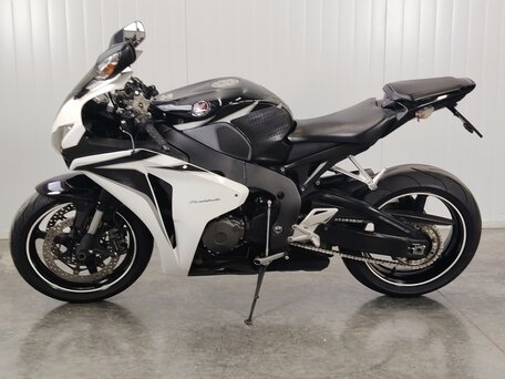 2010 Honda CBR 1000 RR/RA Fireblade, чёрный, 629000 рублей, вид 5