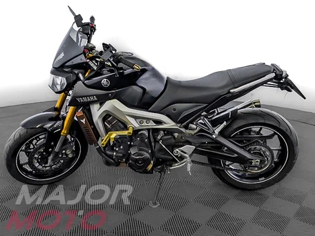2015 Yamaha MT-09 (FZ-09), фиолетовый, 580000 рублей, вид 4