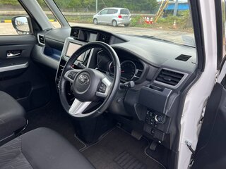 2020 Toyota Tank I, белый, 1190000 рублей, вид 5