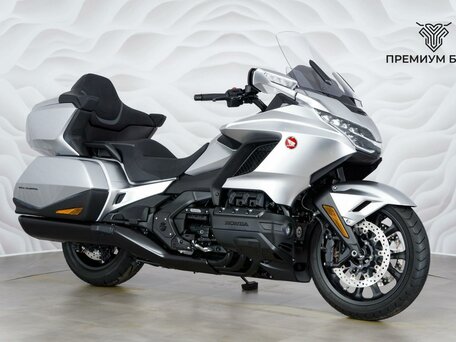 2025 Honda GL 1800 Gold Wing, серебристый, 3699000 рублей, вид 5