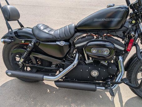 2010 Harley-Davidson Sportster 883, чёрный, 720000 рублей, вид 4