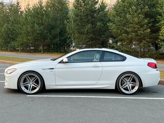 2011 BMW 6 серии 650i xDrive III (F06/F13/F12), белый, 5990000 рублей, вид 3
