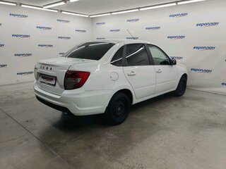 2023 Lada (ВАЗ) Granta I Рестайлинг, белый, 474300 рублей, вид 3