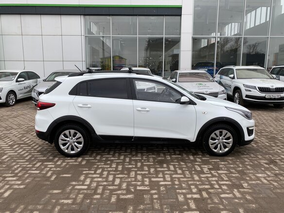 2018 Kia Rio X-Line IV, белый - вид 4