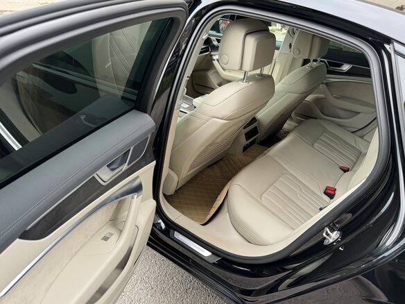 2018 Audi A6 55 TFSI V (C8), чёрный, 4900000 рублей - вид 17