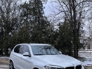 2015 BMW X5 25d III (F15), белый, 3350000 рублей, вид 1