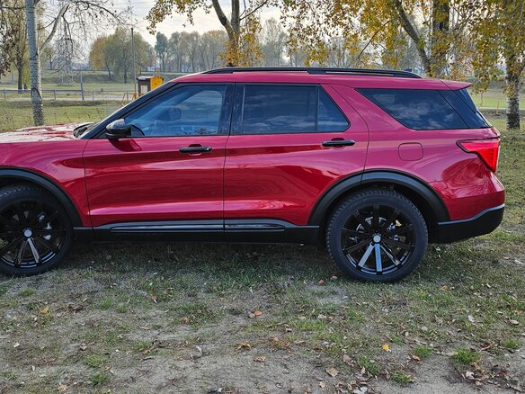 2021 Ford Explorer VI, красный, 2800000 рублей - вид 12
