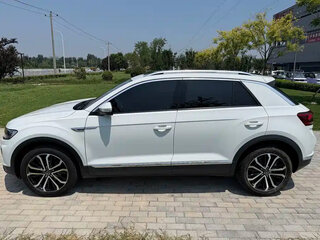 2022 Volkswagen T-Roc I (China Market), белый, 1700000 рублей, вид 3