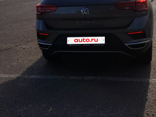 2019 Volkswagen T-Roc I, серый, 1960000 рублей, вид 5