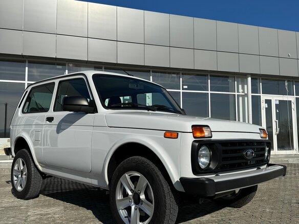2023 Lada (ВАЗ) Niva Legend I, белый, 860000 рублей - вид 5