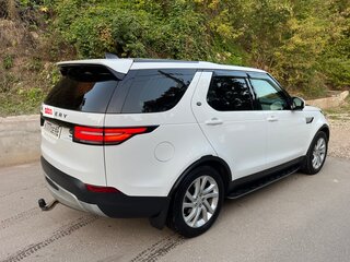 2019 Land Rover Discovery V, белый, 4500000 рублей, вид 3