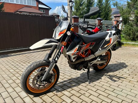 2017 KTM 690 SMC R, оранжевый, 750000 рублей, вид 1