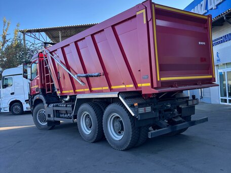 2026 КамАЗ 6595, красный, 10793000 рублей, вид 4