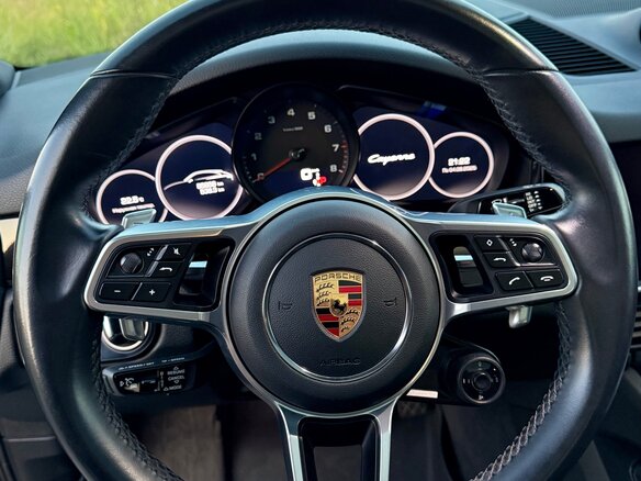 2020 Porsche Cayenne Coupé III, серый, 8100000 рублей - вид 13