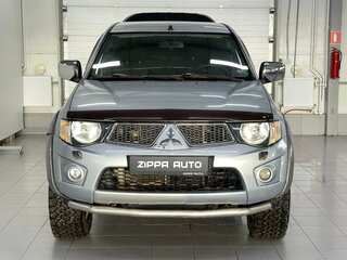 2013 Mitsubishi L200 IV, серебристый, 1689000 рублей, вид 2