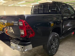 2025 Toyota Hilux VIII Рестайлинг 2, чёрный, 6300000 рублей, вид 3