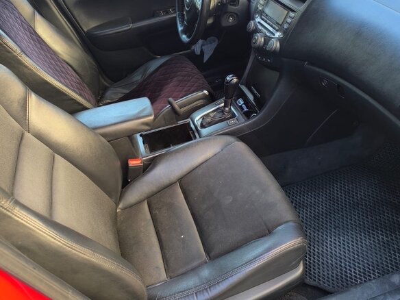 2007 Honda Accord VII Рестайлинг, красный, 700000 рублей - вид 2