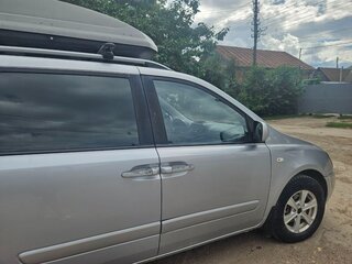 2009 Kia Carnival II, серебристый, 990000 рублей, вид 5