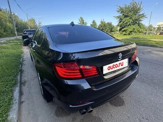 2013 BMW 5 серии 530d xDrive VI (F10/F11/F07) Рестайлинг, серый, 2300000 рублей, вид 3