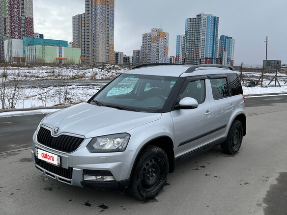 2014 Skoda Yeti I Рестайлинг, серебристый, 950000 рублей - вид 1