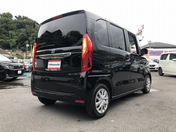 2022 Honda N-BOX II Рестайлинг, чёрный, 650000 рублей - вид 2