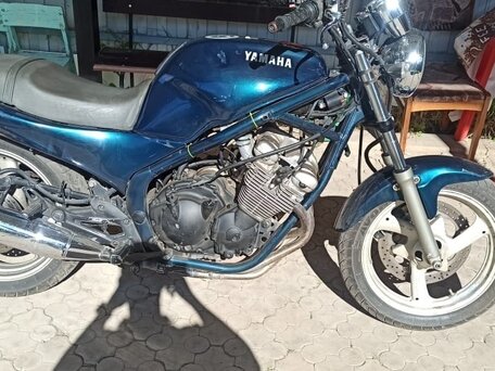 1991 Yamaha XJ400, зелёный, 175000 рублей, вид 2