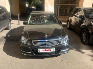 2011 Mercedes-Benz C-Класс 300 III (W204) Рестайлинг, чёрный, 1900000 рублей, вид 3