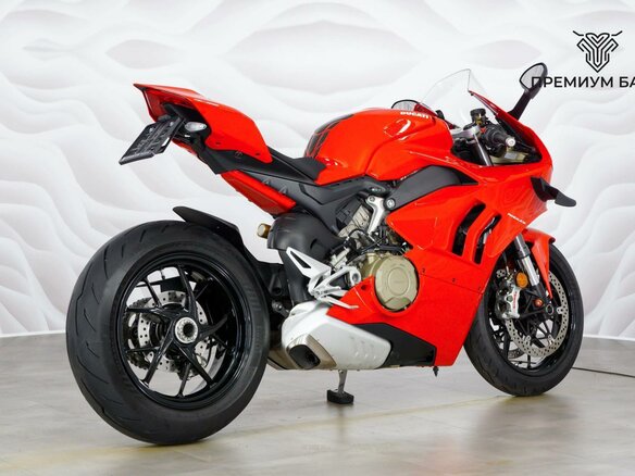 2021 Ducati Panigale V4, красный - вид 5