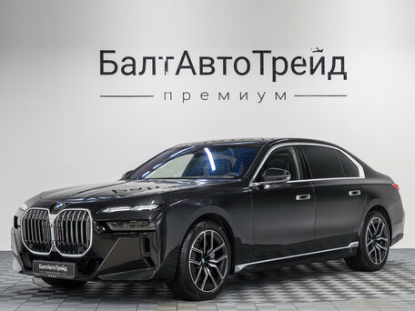 BMW 7 серии VII (G70)