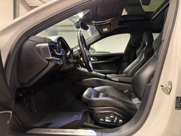 2019 Porsche Panamera 4 Sport Turismo II, серый, 8499000 рублей - вид 23