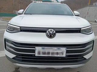 2024 Volkswagen Tharu XR, белый, 1950000 рублей, вид 1