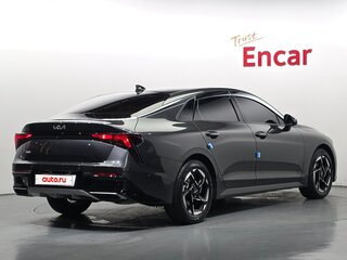 2024 Kia K5 III Рестайлинг, чёрный, 2395000 рублей, вид 3